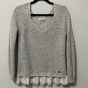 Women's Hollister Gray Knit V-Neck, Lace Hem Chunky Sweater Sz. M
